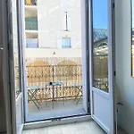 Large Duplex 2br In Center Of 2 Min Walking And Free Parking Διαμέρισμα Αρασόν