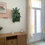 Large Duplex 2br In Center Of 2 Min Walking And Free Parking